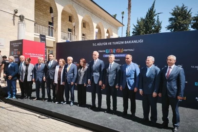 Bakan Ersoy, Mersin Kültür Yolu Festivali'nin açılış törenine katıldı