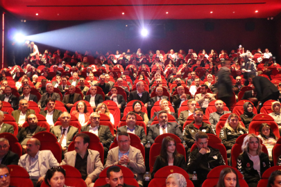 Kayseri’de ‘Bir Adam Yaratmak’ filminin galası yapıldı